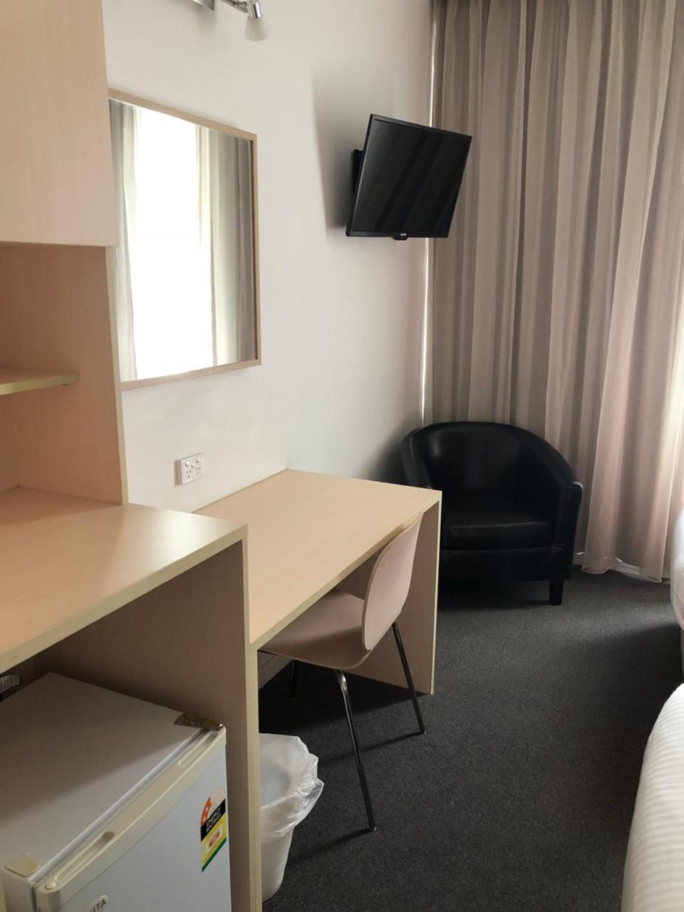 Adelaide Airport Motel Экстерьер фото